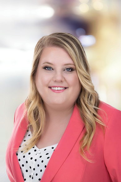 Portrait of Victoria Northrop, REALTOR® | NRLUX.